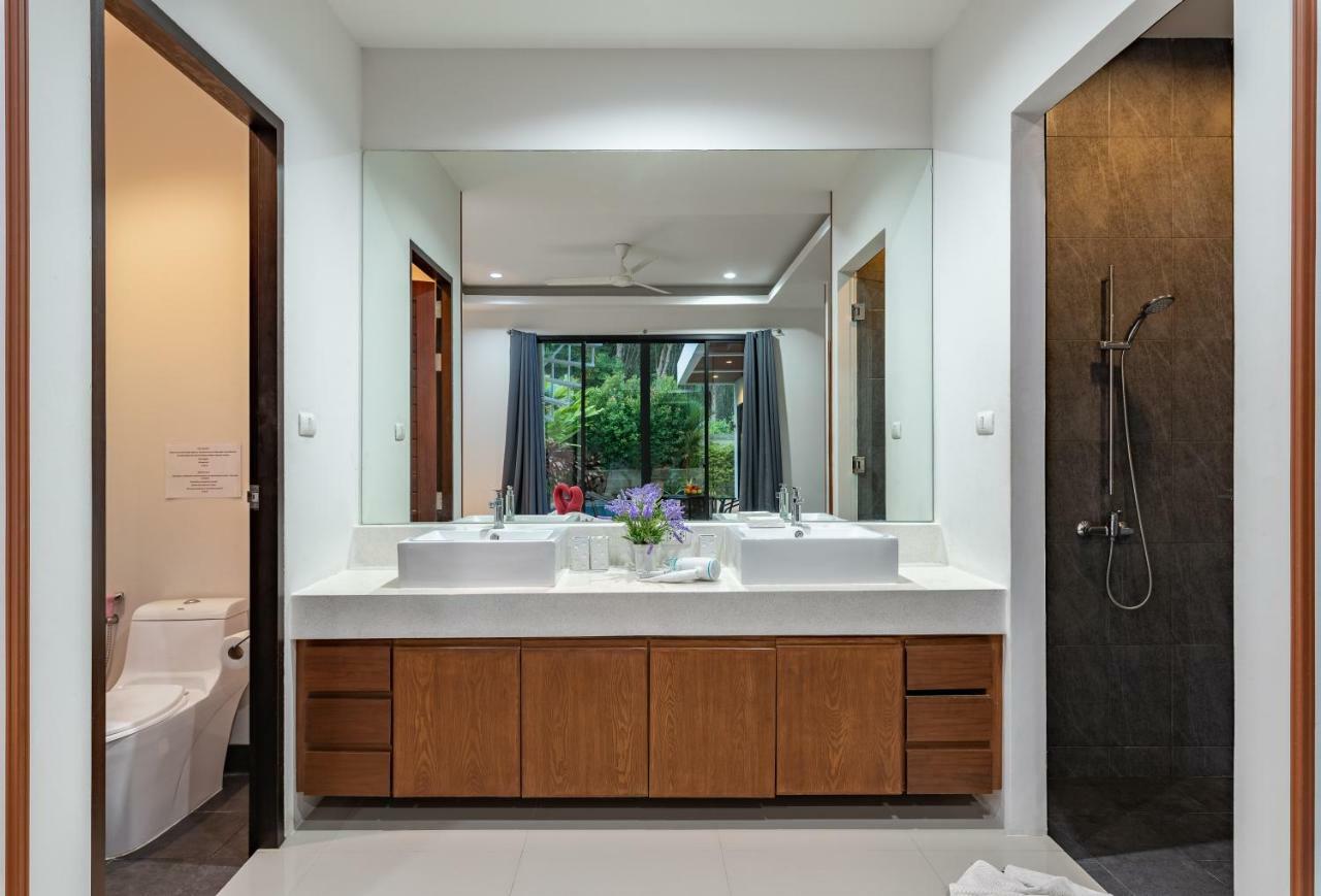 Modern 3Br Boutique Pool Villa By Intira Villas Rawai ภายนอก รูปภาพ